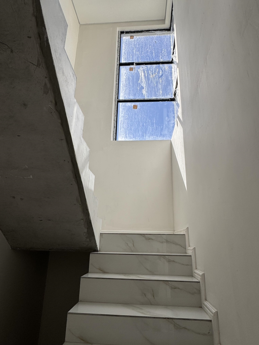 4 Bedroom Property for Sale in Sandown Western Cape